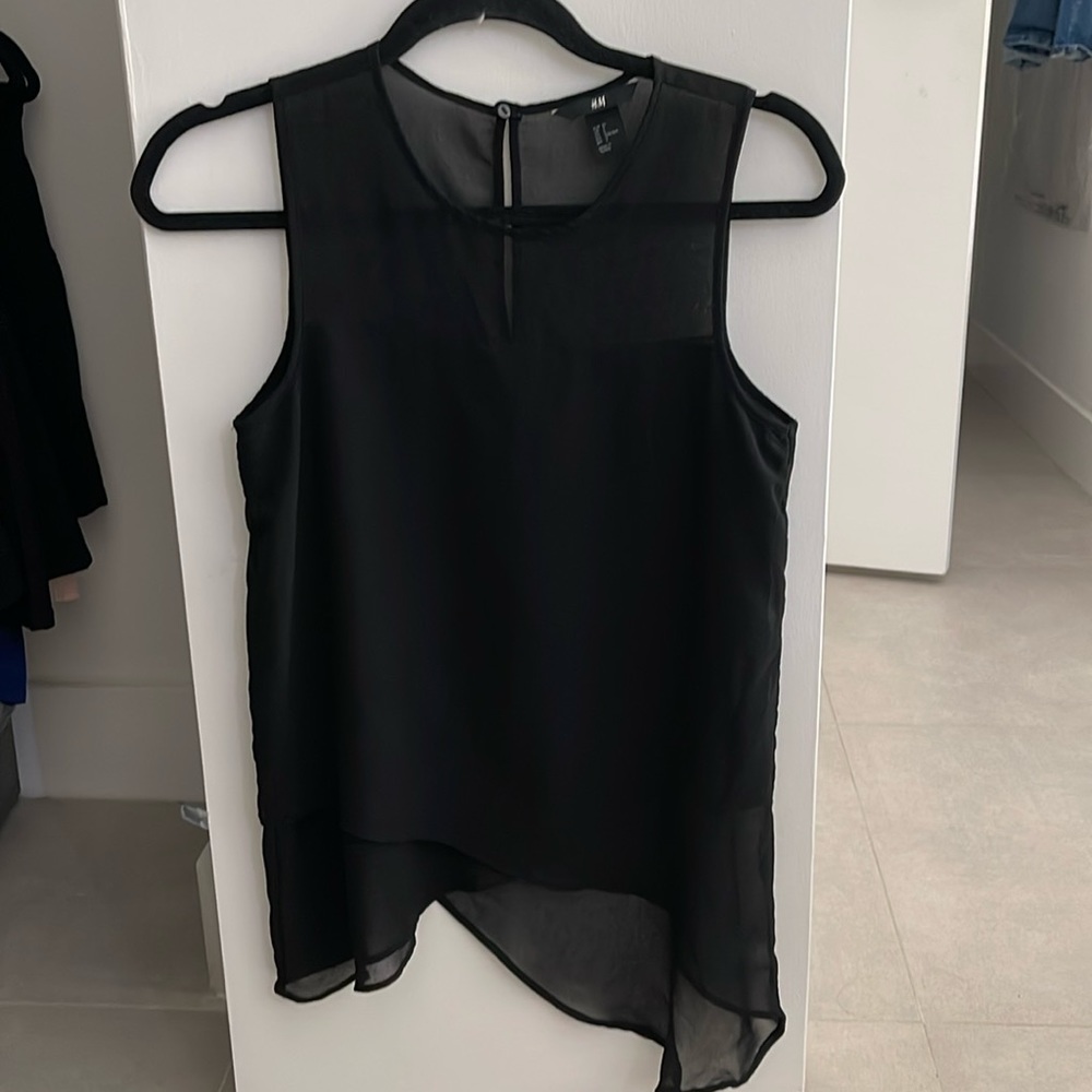 H&M women size 2 Black dressy sheer double top